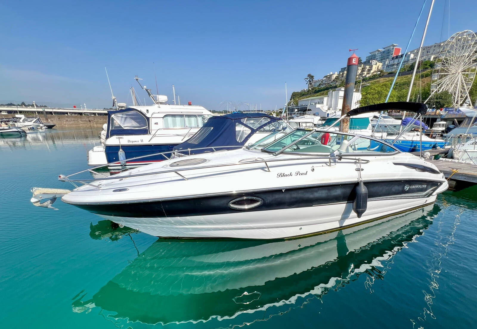 Crownline 255 CR — photo 1