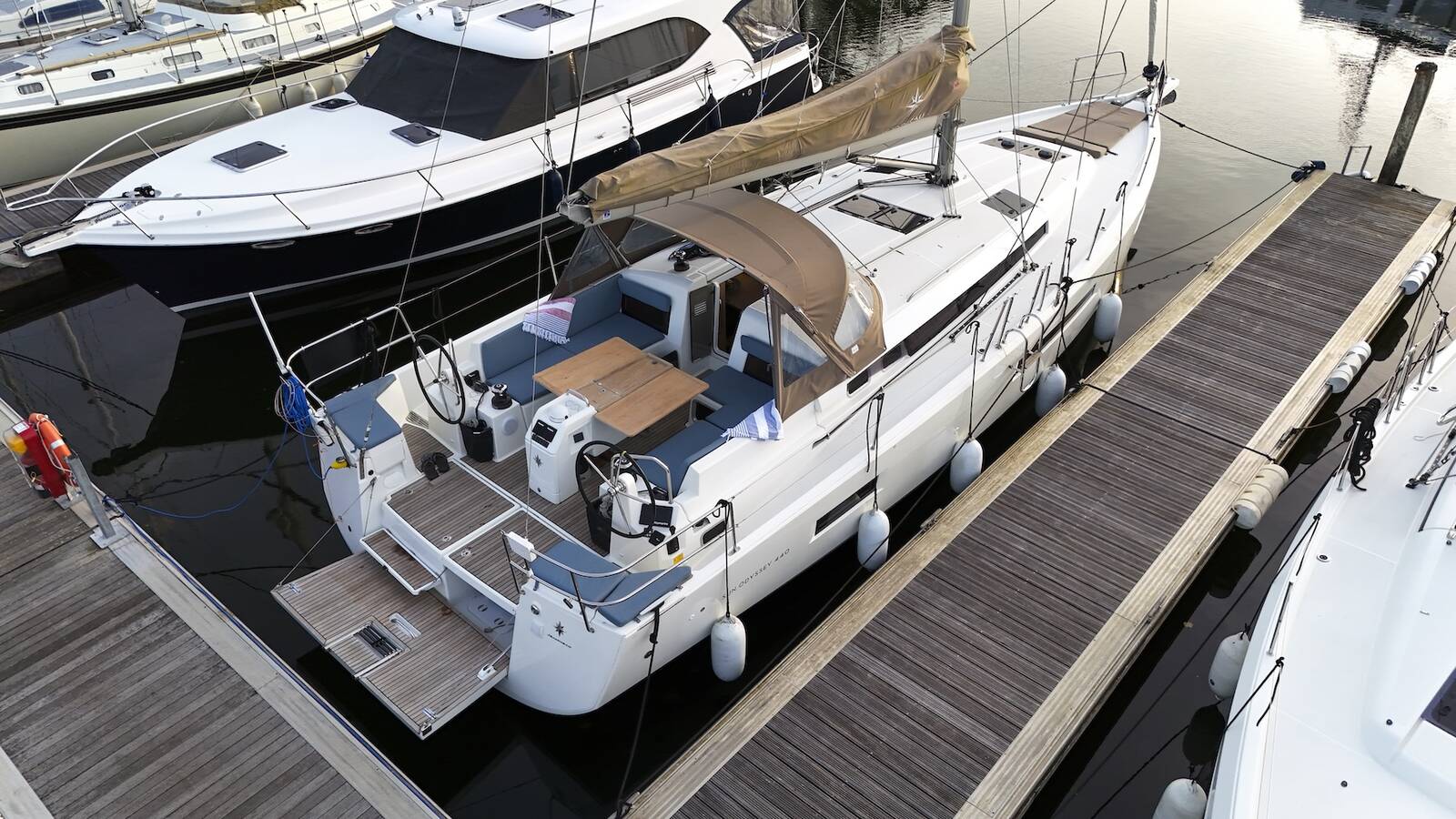 Jeanneau Sun Odyssey 440 — photo 1