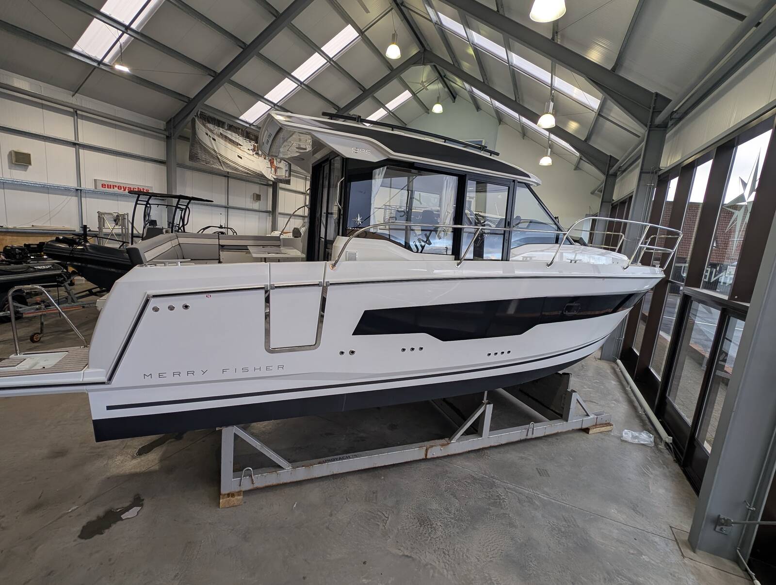 Jeanneau Merry Fisher 895 S2 — photo 1
