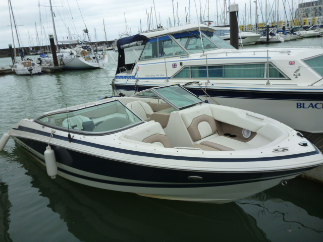 Regal 2200 + SBS Trailer — photo 1