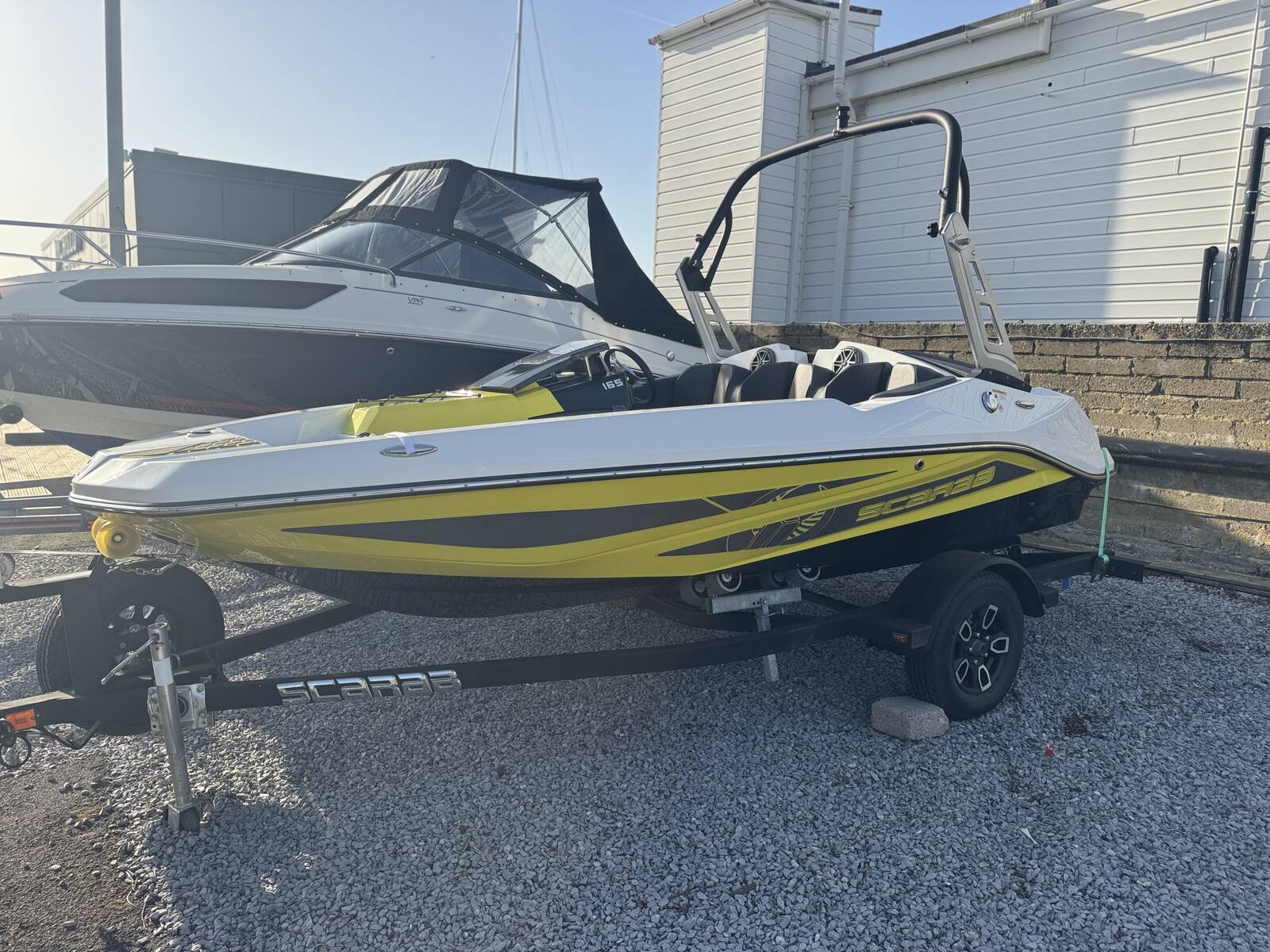 Scarab 165 — photo 1