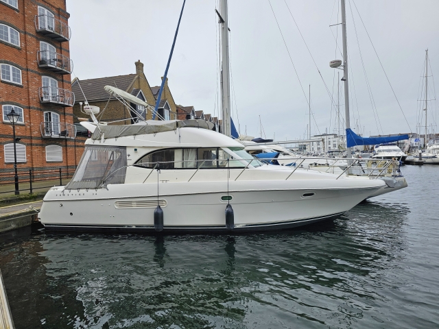 Jeanneau Prestige 36 — photo 1