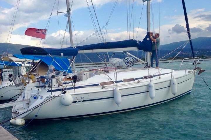 Bavaria 32 — photo 1