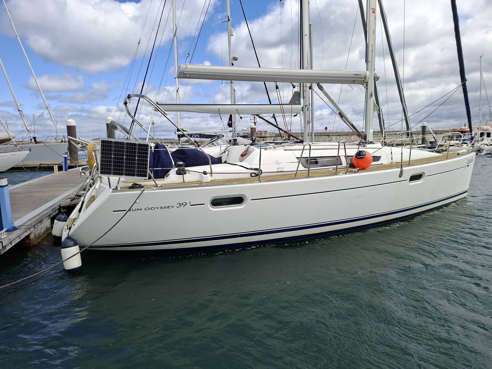 Jeanneau Sun Odyssey 39i — photo 1