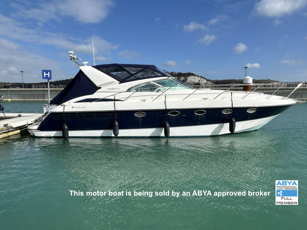 Fairline Targa 43 — photo 1