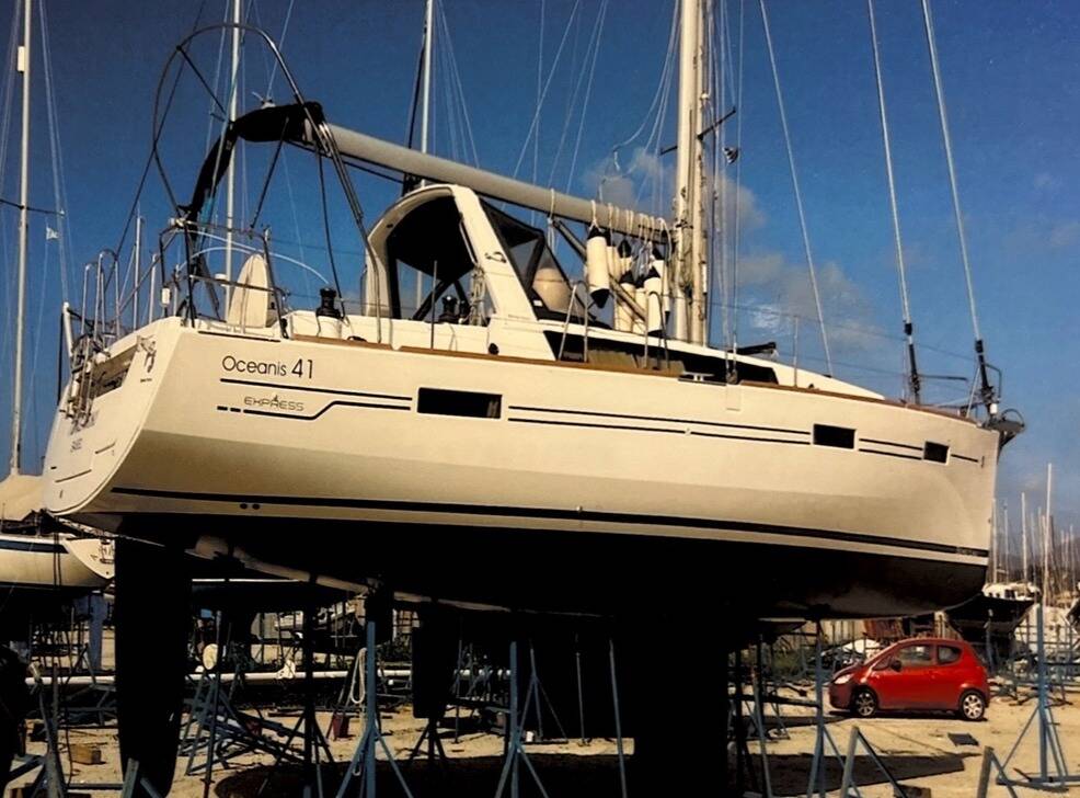Beneteau Oceanis 41 Express — photo 1