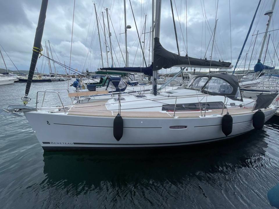Beneteau Oceanis 34 — photo 1
