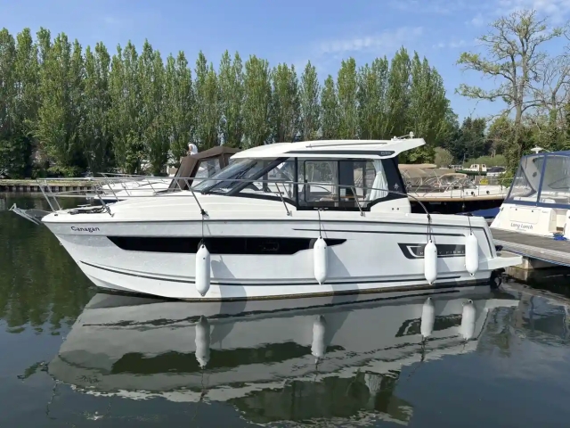 Jeanneau Merry Fisher 895 — photo 1