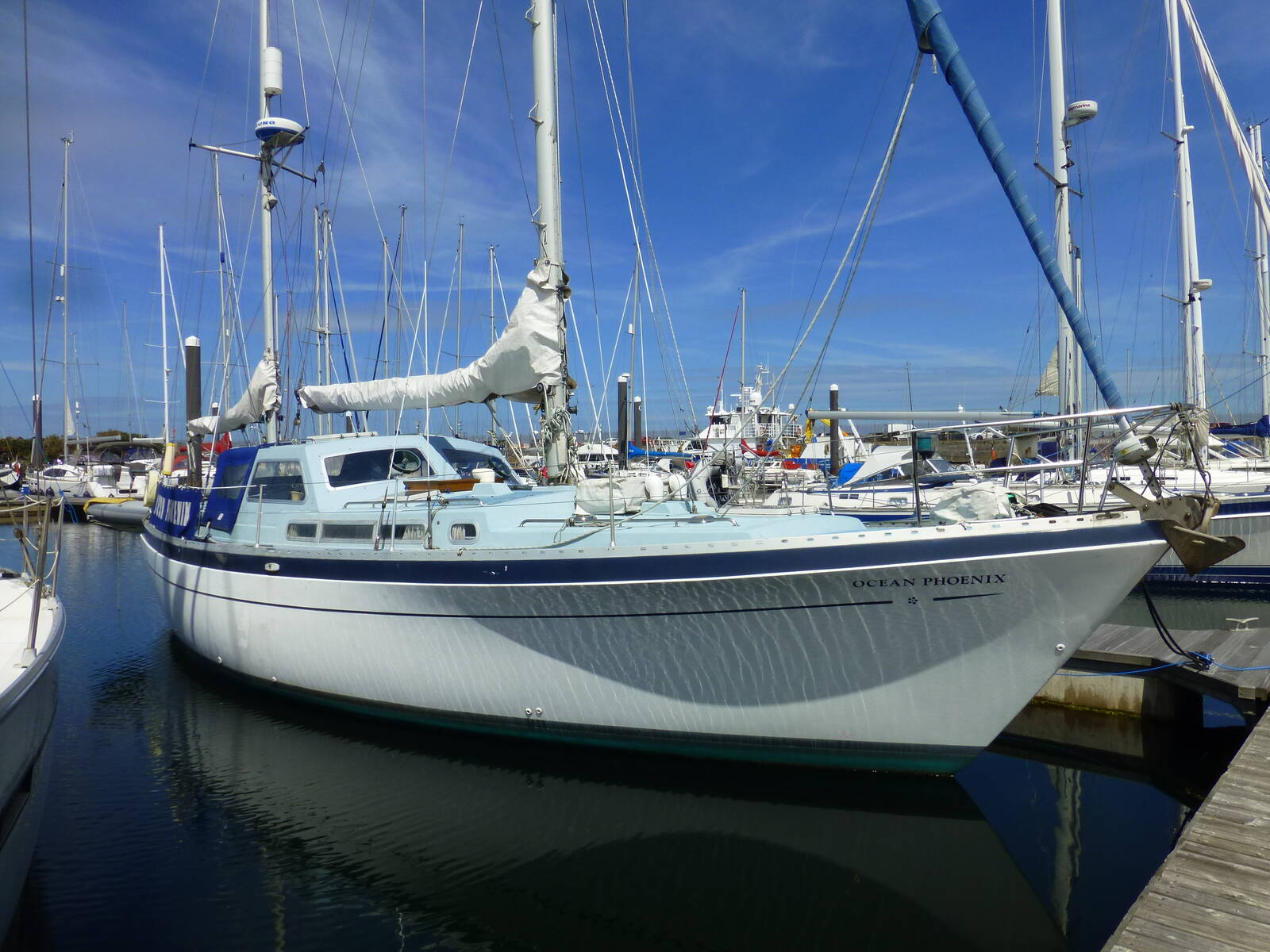 Moody 42 CC Ketch — photo 1