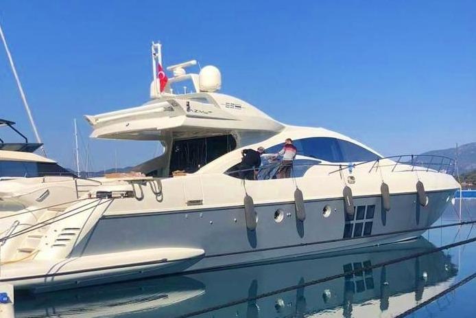 Azimut 86S — photo 1