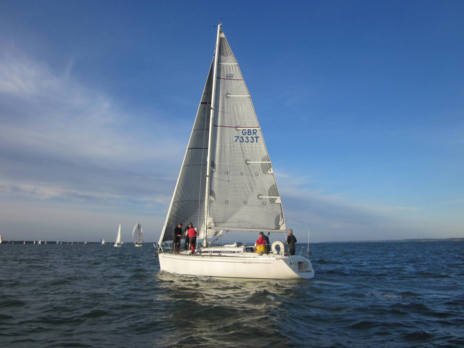 Elan Marine 333 — photo 1