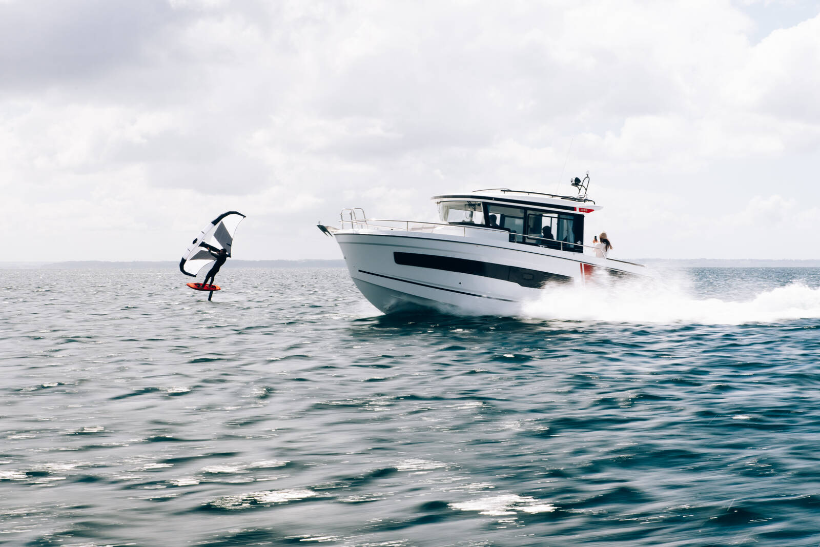 Jeanneau Merry Fisher 895 Sport Series 2 — photo 1
