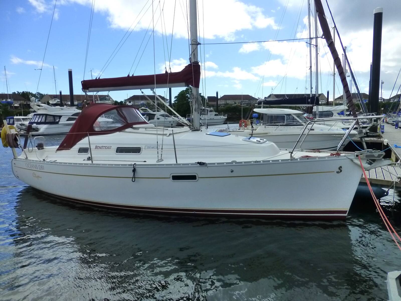 Beneteau Oceanis 281 Clipper — photo 1