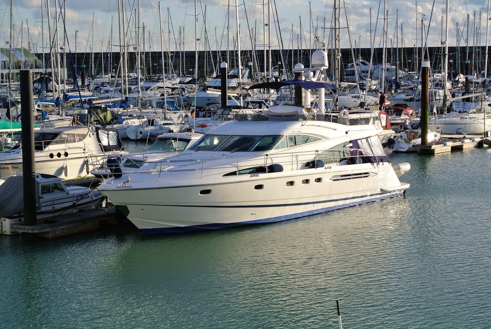 Fairline Squadron 58 — photo 1