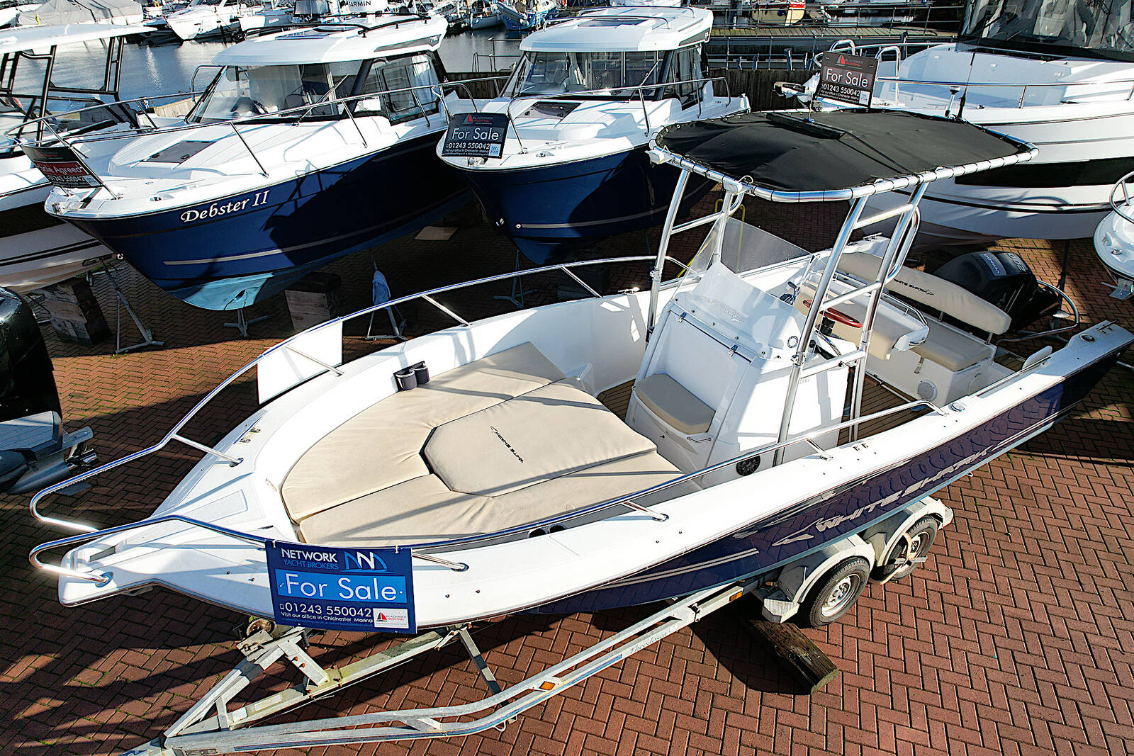White Shark 226 — photo 1
