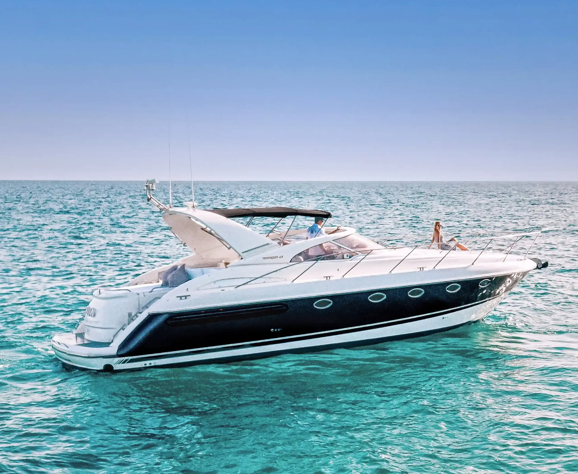 Fairline Targa 43 Review: British Sportscruiser Benchmark