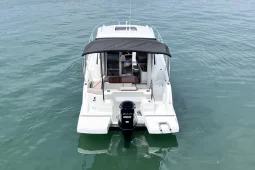 2016 Beneteau Antares 8