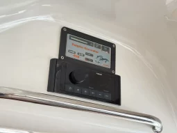
										2001 Sealine F33 Powerboat full									