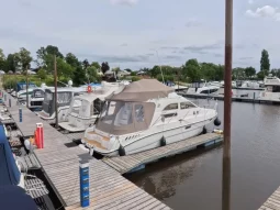
										2001 Sealine F33 Powerboat full									